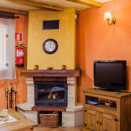 Rurales L'abiseu * Caboalles de Abajo